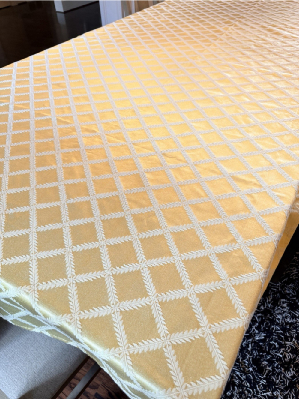 Lenox Laurel Leaf Rectangular Oblong Tablecloth 66”x 96” Gold